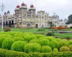 The surrounding area is also covered with a beautiful garden that adds to the beauty of the palace.